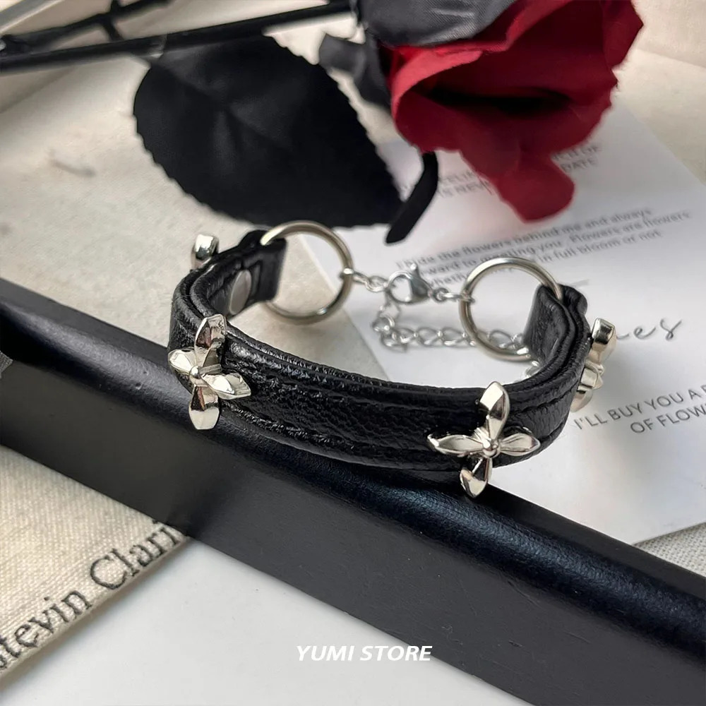 Vintage Cross Bracelet For Women Fashion Punk PU Leather Adjustable Bracelet Girl Kpop Jewelry Cool Y2K Accessories 251028