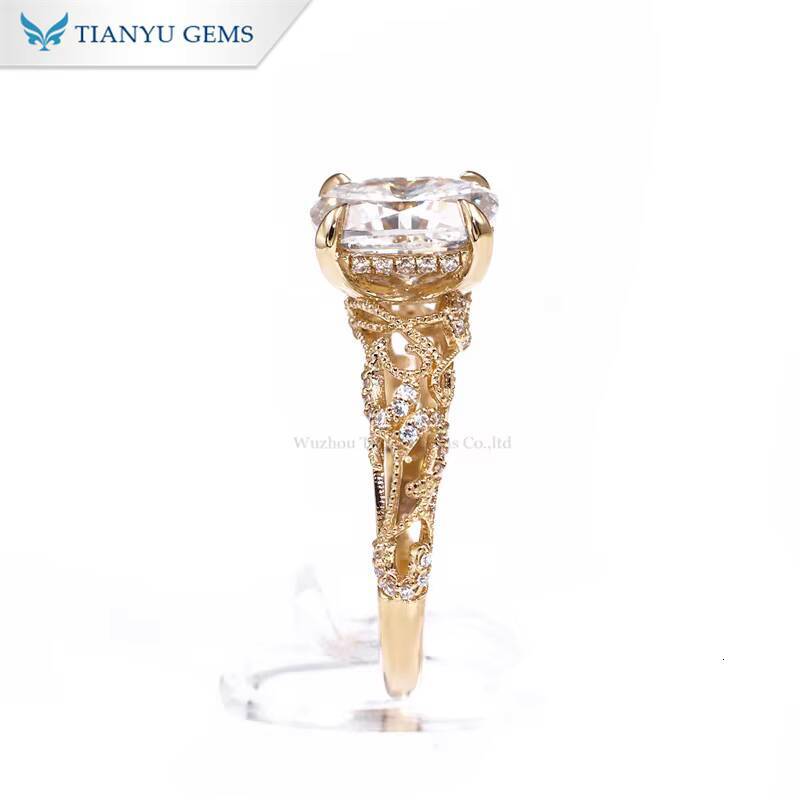 Tianyu Gems Cushion Cut Moissanite Def Vvs1 69mm 25ct 14k Yellow Gold Hollow Design Engagement Ring for Women