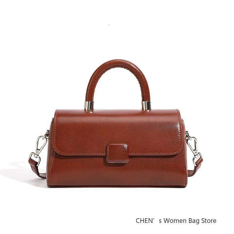 Genuine Leather Handbag Women's 2025 Light Single-Shoulder Crossbody Bag Lightweight Versatile Small Designer