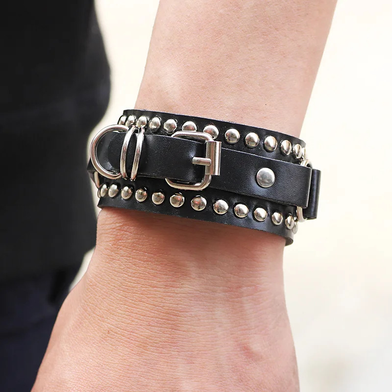 Black Leather Wristband Bracelet Cuff Goth Gothic Punk Bracelets Women Men Spikes Rivet Stud Bangle Cosplay Rock Unisex Jewelry 251028