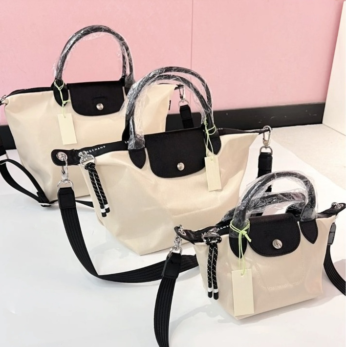 Nylon Hobo Bag Lightweight Waterproof Shoulder Bag Luxury Bag High Quality Crossbody Commuter Purse Bags Designer Handbag Women Bags Travel Bag Handle Satchel Bags