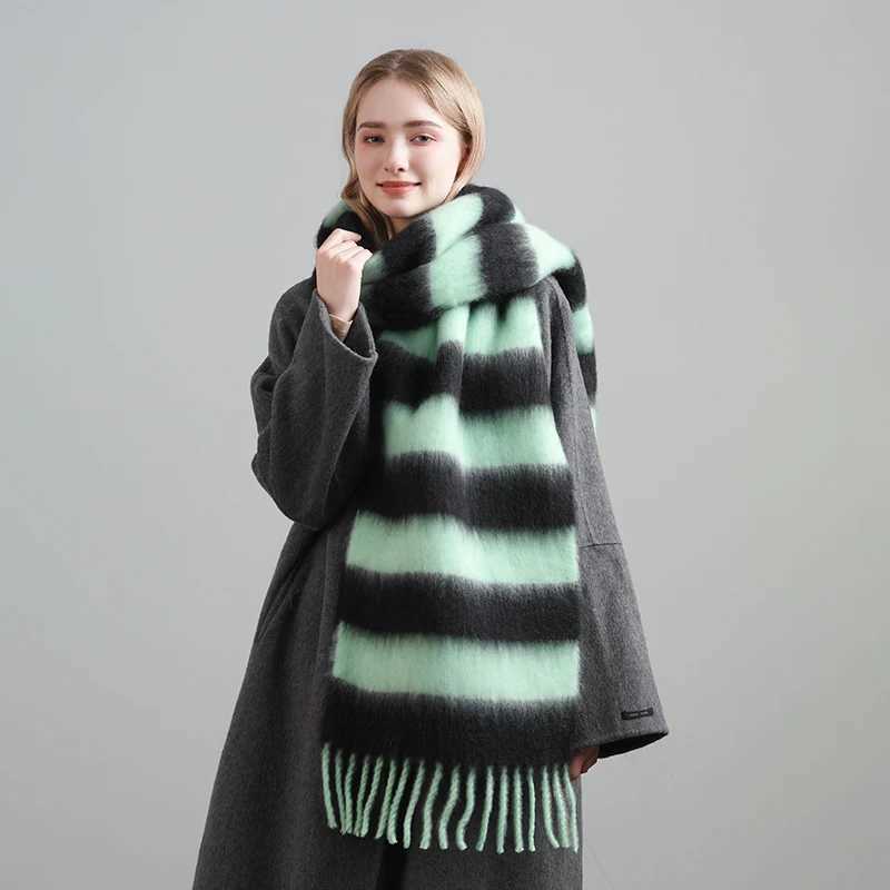 2025 Luxury Cashmere Womens Scarf Winter Thick warm stripe CAPe WrAPs Female bandana long tassel Warm Scarves Holiday gW251030