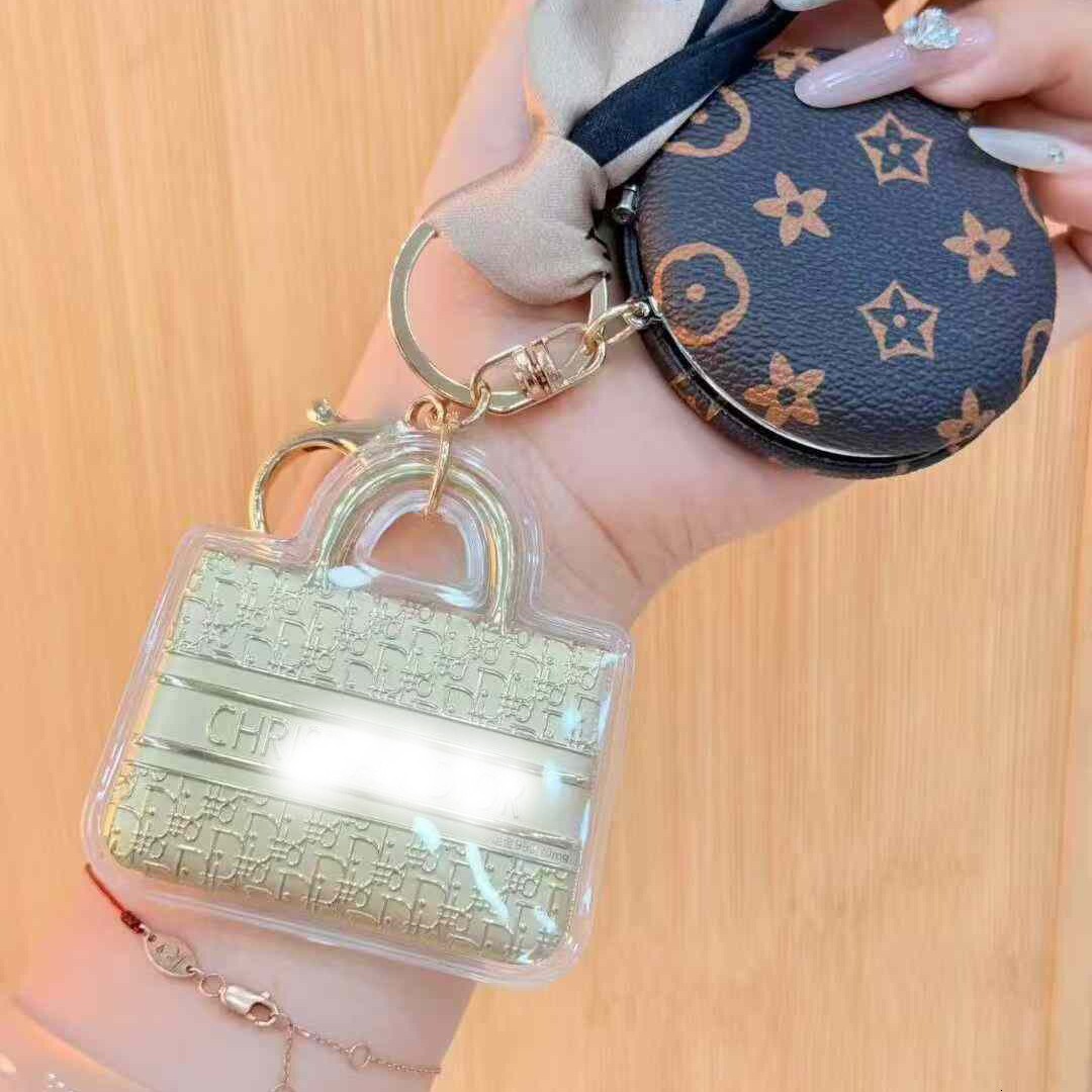 Makeup Keychain Exquisite Vintage Leather Double-Sided Mirror Bag Pendant Light Luxury
