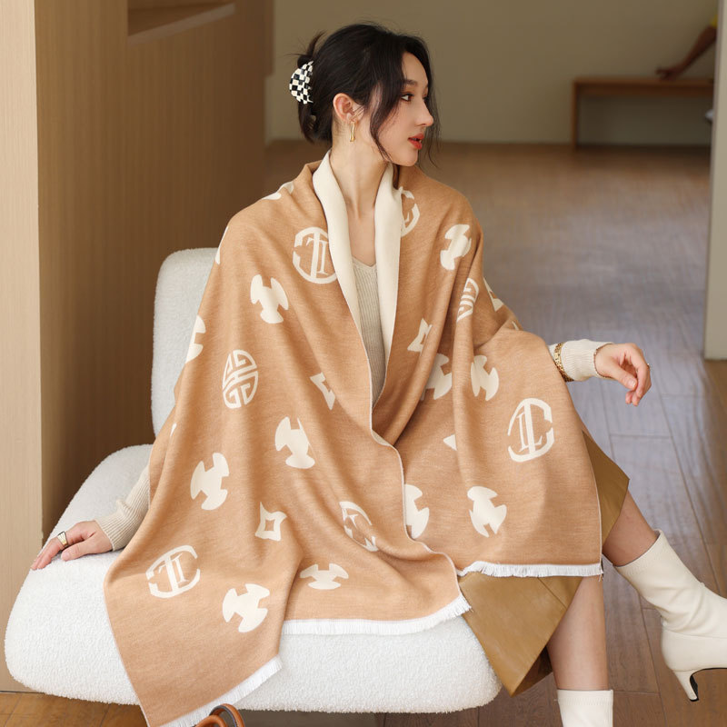 Women s Classic Letter Pattern Scarf Black And White Card Color Imitation Cashmere Shawl Scarf Versatile Fashion Accessories For Autumn And Winter Wea