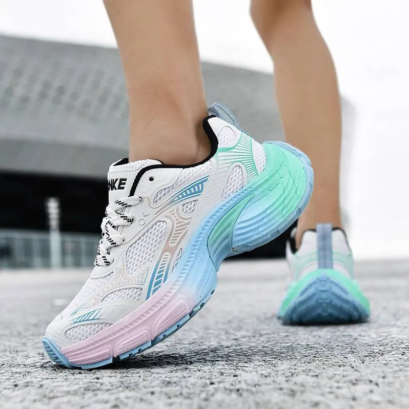 ONKE Dad Shoes for Women New Thick-Soled Height-Increasing Casual Sports Shoes Fashionable Versatile Breathable Mesh Running Shoes Anti-slip
