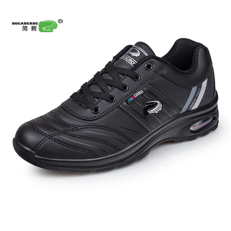 Original Waterproof Golf Shoes Spikeless for Men Outdoor Spring Summer Lightweight Golf Trainers Shoes Men Sport Sneakers 251023