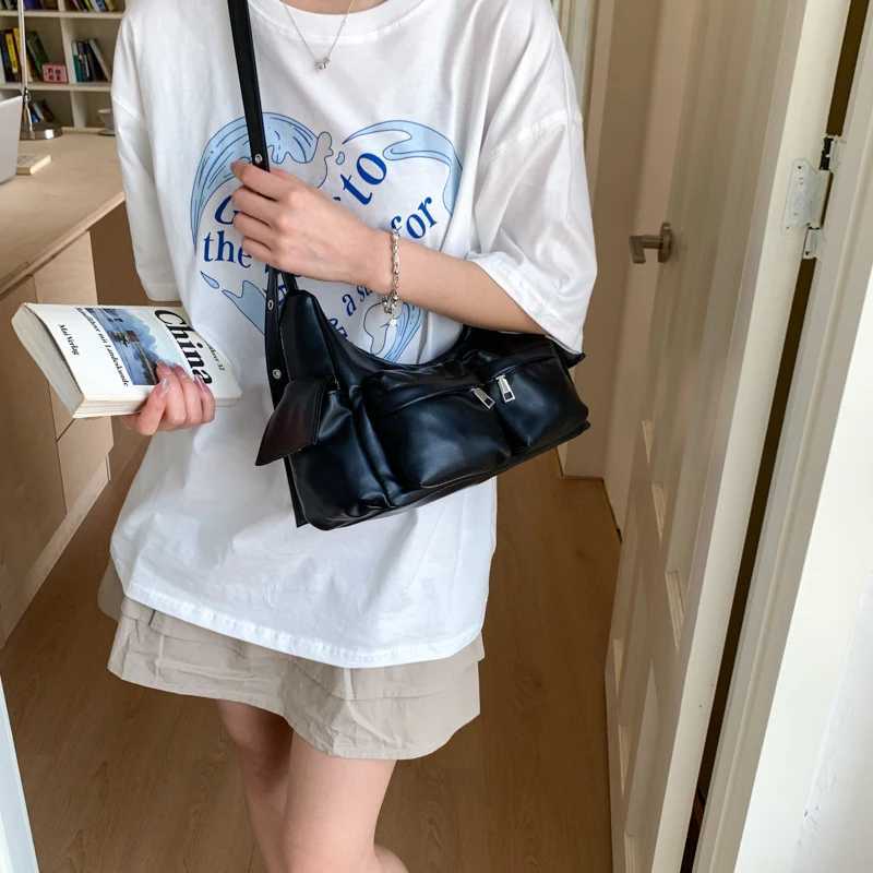 Designer bag MOODS Two Sizes Underarm Shoder Bags For Wen Mti Pockets Motorcycle Armpit Bag 2025 Lat Fi Luxury Handbags Fem Y251029