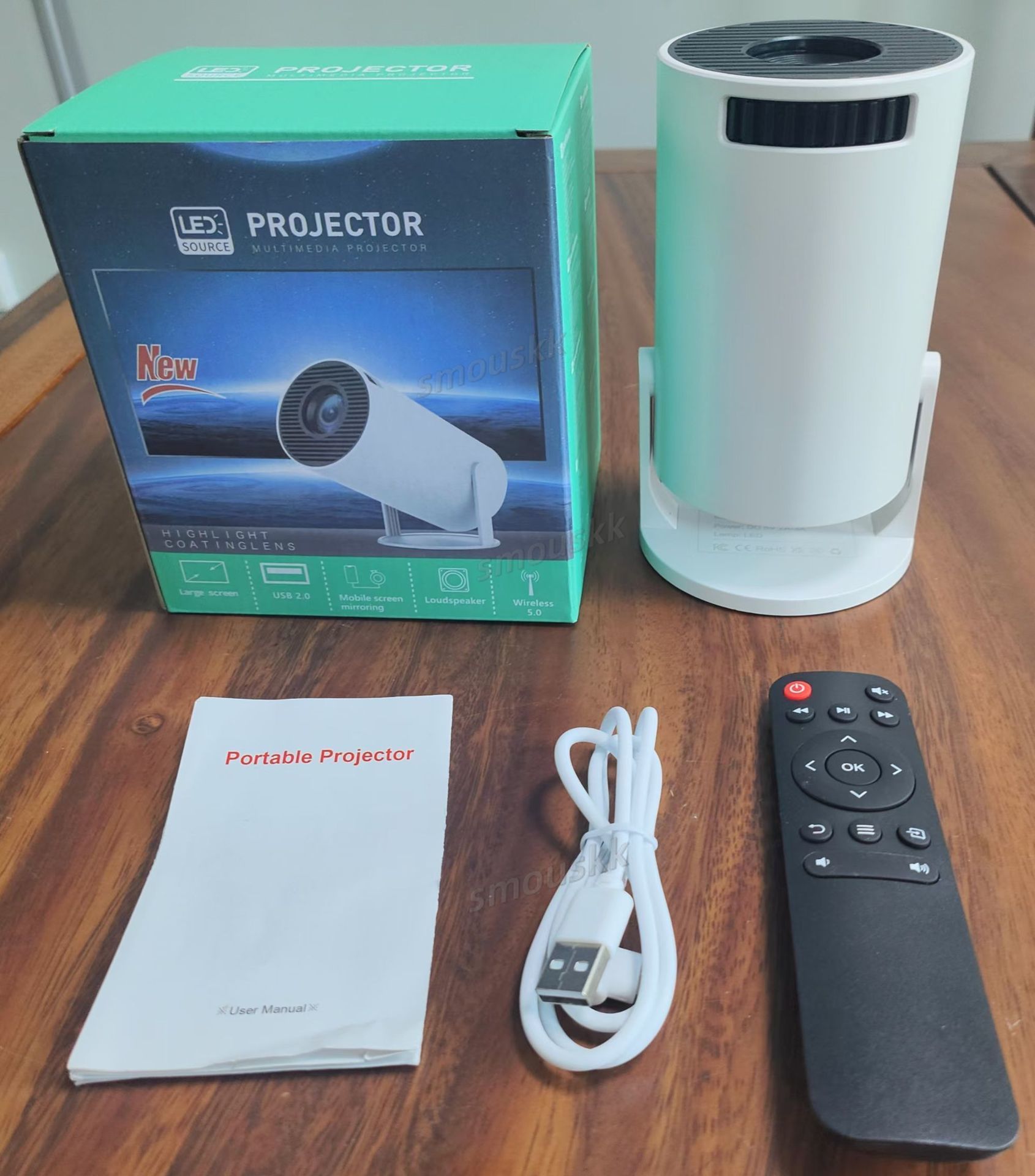 HY300mini Wireless Projector Screen Mirroring Projector 1080P Full HD Home Theater Cylindrical Projector Y20