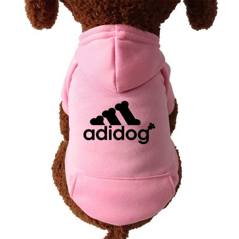 luxery Autumn Winter Warm Dog Clothes Dog Hoodies Pet Warm Coat for Medium Large Dog et Sweater Puppy French Bulldog Clothes designer C251030