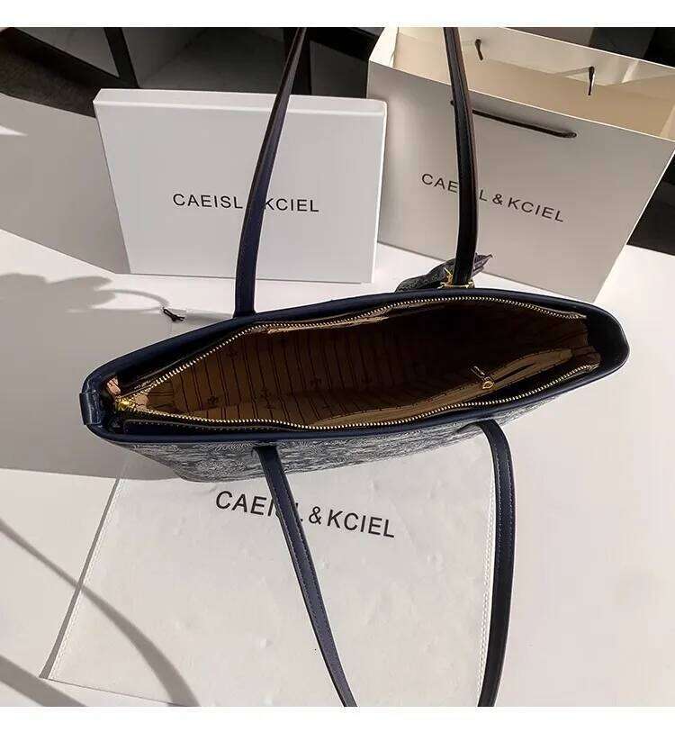 Large Capacity Blue Color Embroidery Tote Fashion Purse High Quality Women Handbag Shoulder Underarm Female Shopping Bag