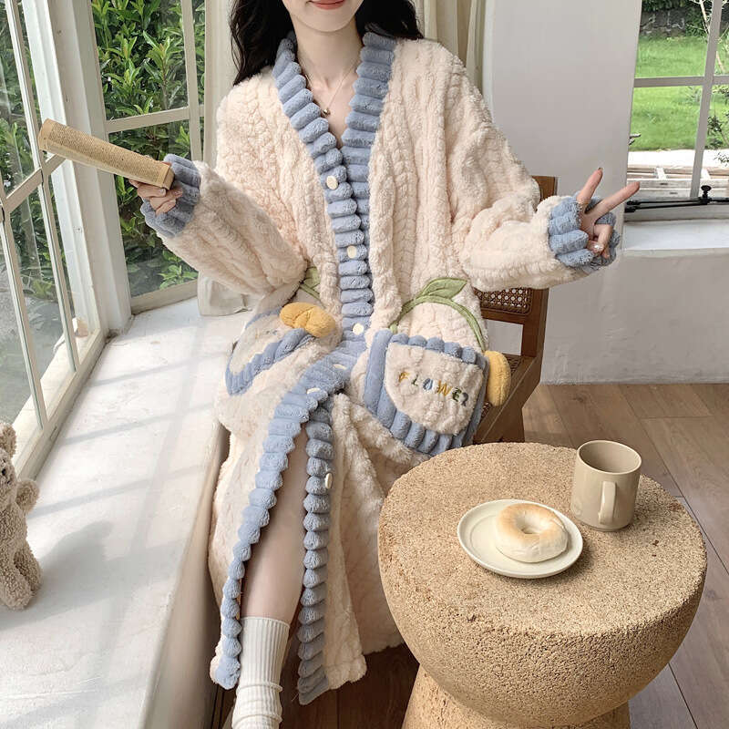 Women's Coral Fleece Nightgown, Winter Flannel Thickened Mid-Length Cardigan Homewear Nightdress