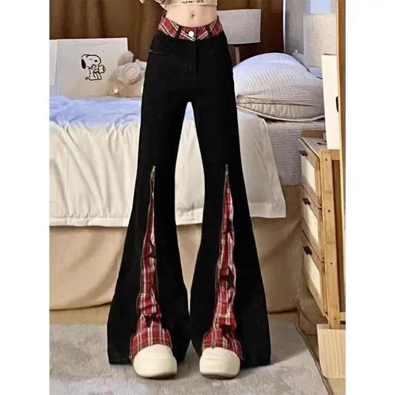 Retro Patchwork Red Checkered Zipper Jeans Womens Plus Size Spicy Girl Slim Fit Micro Flared Pants 251029