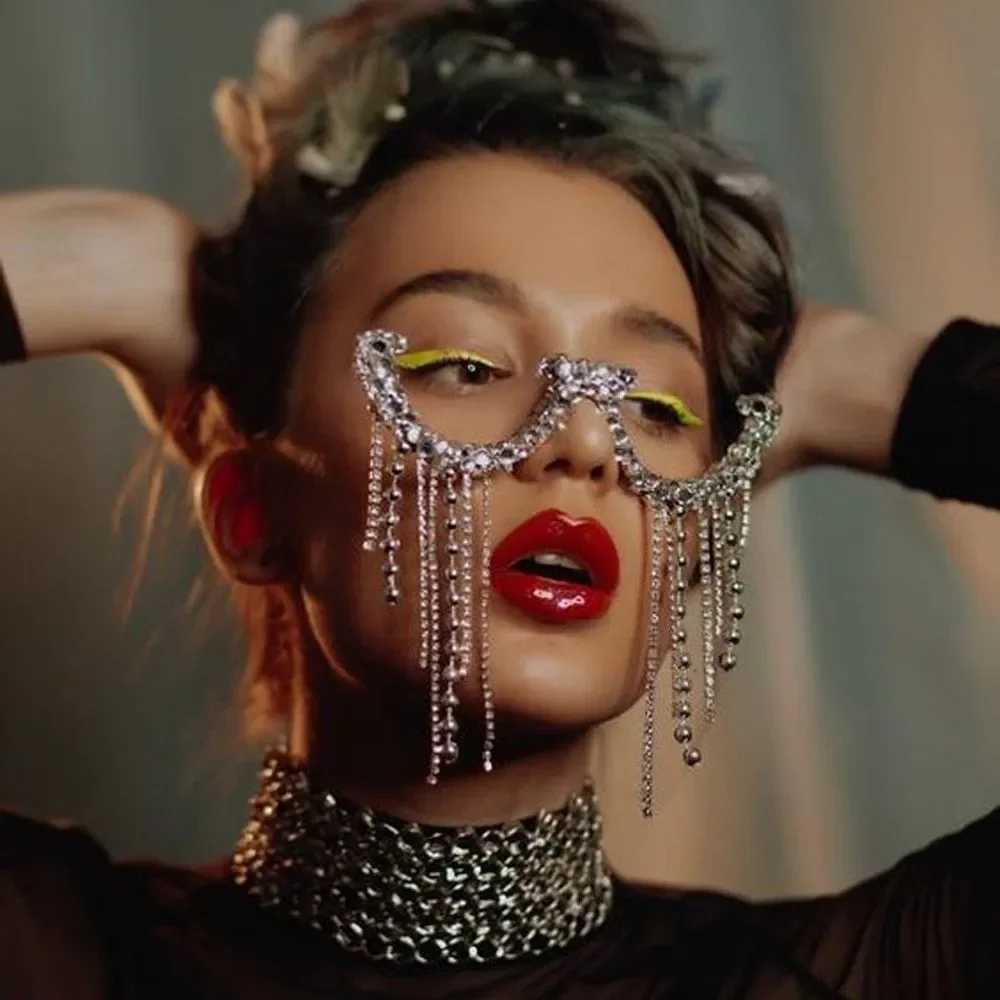 Long Tassel Glasses Frame Hight Quality for Women 2024 Fashion No Lens Rhinestone Eyewear Decoration Metal Half FrameW251029