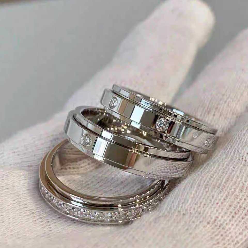 ZAKOL Single Row Square Zircon Rotating Ring for Women Shiny Crystal CZ Starry Couple Rings Aesthetic Creative Jewelry GiftW251030