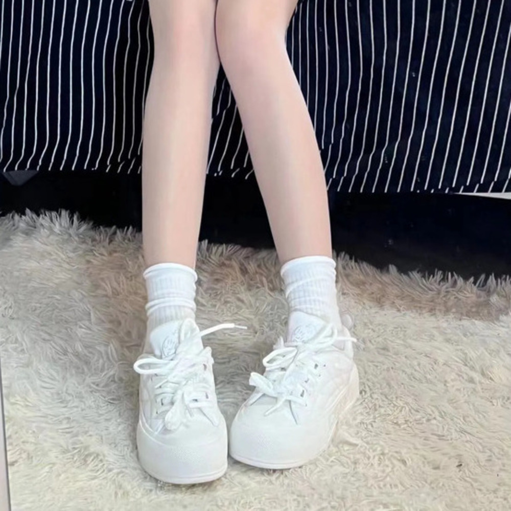 Jifffly x Q.VONTON Women's Versatile White Thick-Soled High-Heeled Casual Sports Plank Shoes 2025 New Style Comfortable Breathable Anti-Slip
