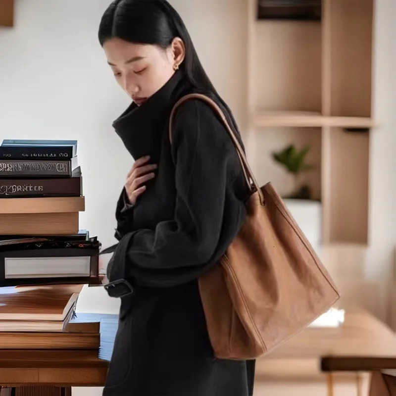 MOTAORA Genuine Leather Handbag for Women Retro Designer Crossbody Bag Shoulder Bag Natural Cowhide Ladies Purse Tote M251030