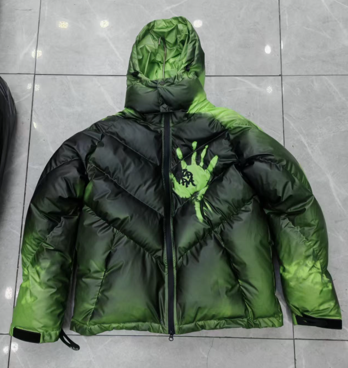 Green thickened patchwork embroidered warm down thermal sensing cotton jacket - suitable for both men and women, loose and fitted