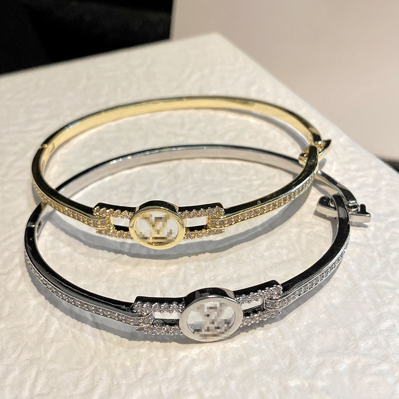 Diamond letters Bangle Designer Bracelet starry sky bracelet for women Luxury Gift fashion full diamond Copper bracelet Wristband