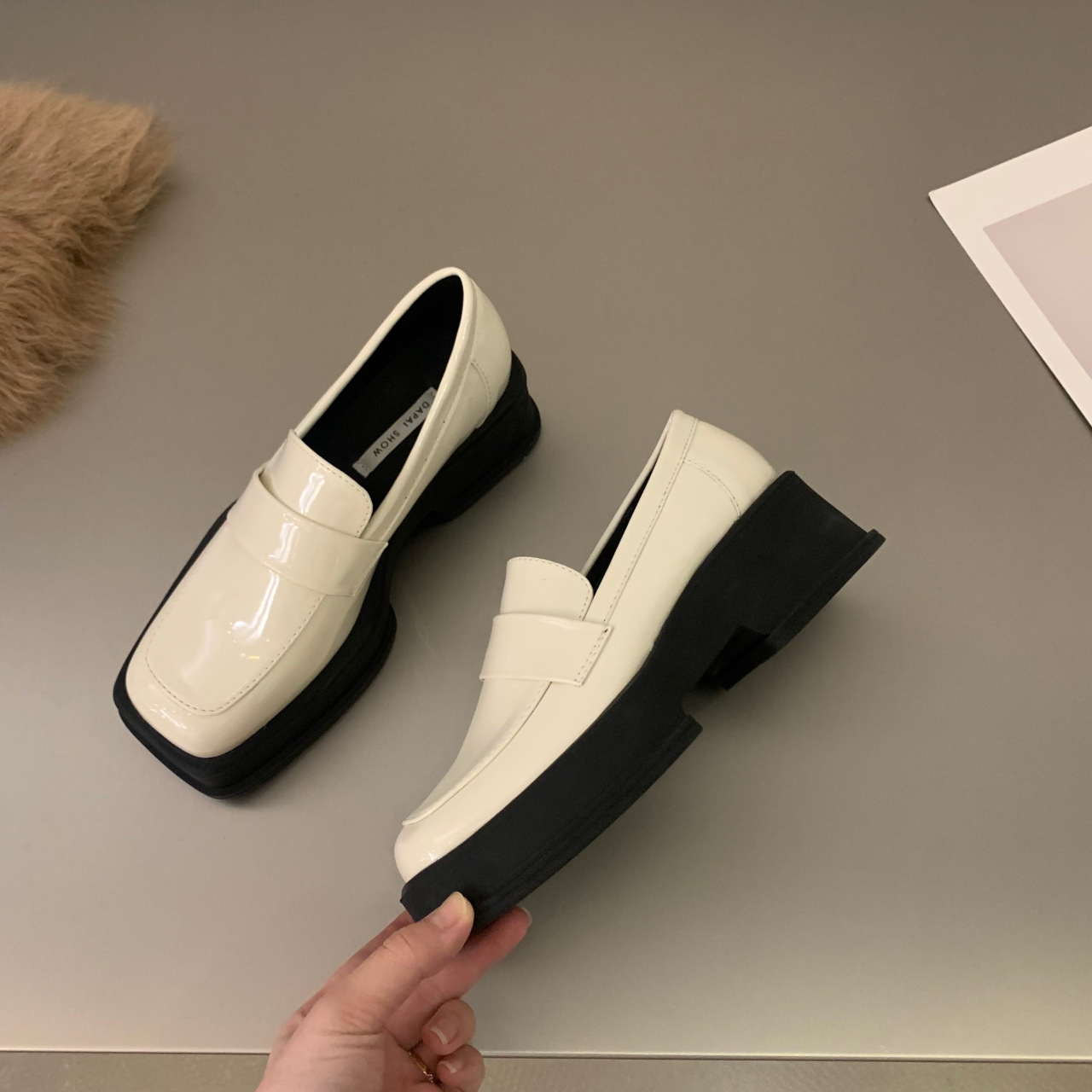 Thick-soled spring and autumn black single shoes women's shoes square-toed loafers British-style small leather shoes comfortable2025