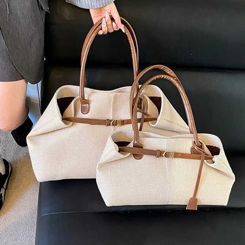 Designer bag Leisure Large Capacity Canvas Handbags for Wen New Cmuter Versatile Single Shoder Underarm Bags Ctrast Tote Bag Y251029
