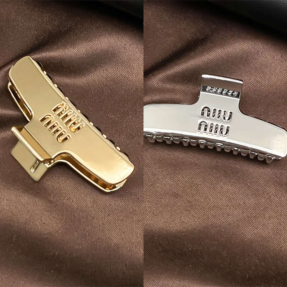 Designer Lettered Barrette Shark 2025 New Elegant Alloy Gold Sier Metal Claw Clips for Women and Girls Hair Accessories