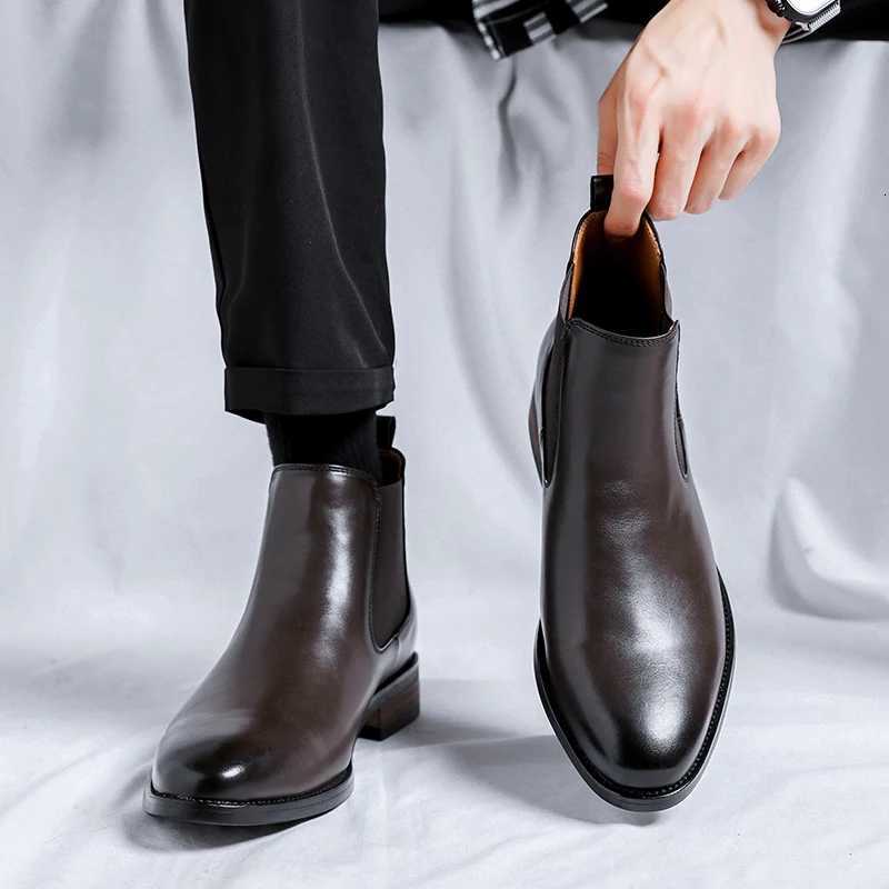 New Chelsea Boots Men Shoes PU Brown Fashion Versatile Business Casual British Style Street Party Wear Classic Ankle Boots Z251029