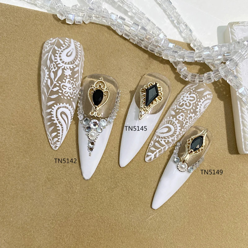 10pcs Metal Black Zircon Nail Jewelry Fingertip Diamond Japanese Nail Decoration Punk Style Manicure Ornaments 251027