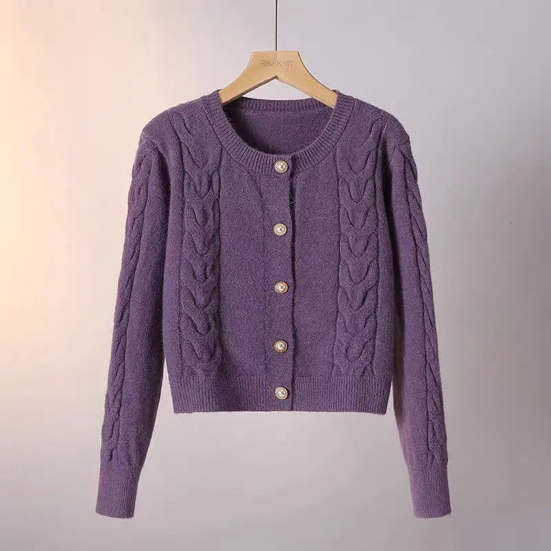 Premium Minimalist Knit Cardigan Women Elegant Sweater Loose Fit Long Sleeve Soft Cozy Versatile Casual Outerwear Tops 251029