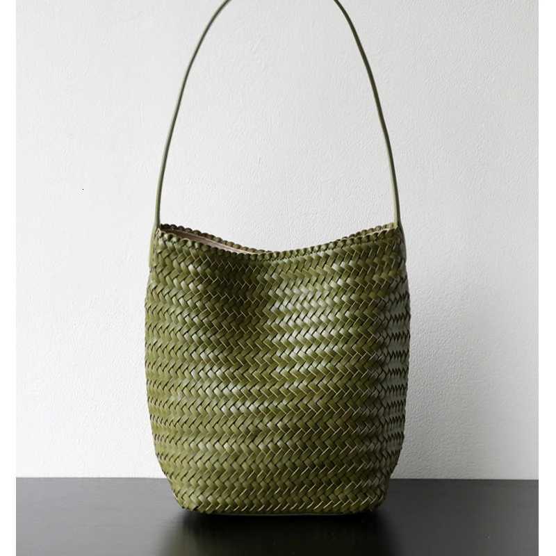 luxury woman handbagNew high end Handwoven genuine leather womens bag large capacity shoulder tote bag underarm bag bucket bag W251031