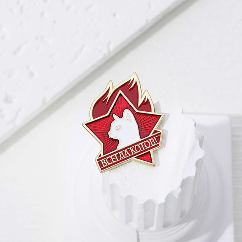Red Five-Pointed Star Flame Cat Brooch Metal Badge Wholesale Bag Accessories Lapel Pin Waist Cincher Chest Flower Medal