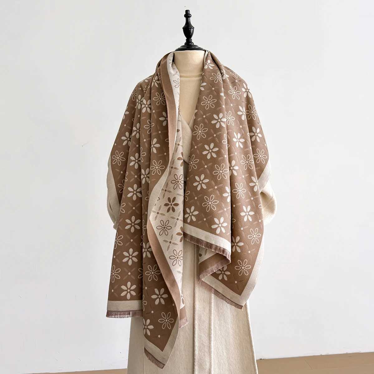 2025 New Womens Autumn and Winter Trend Imitation Cashmere Scarves Female Thermal Air Conditioner Shawl Long Scarf C251031