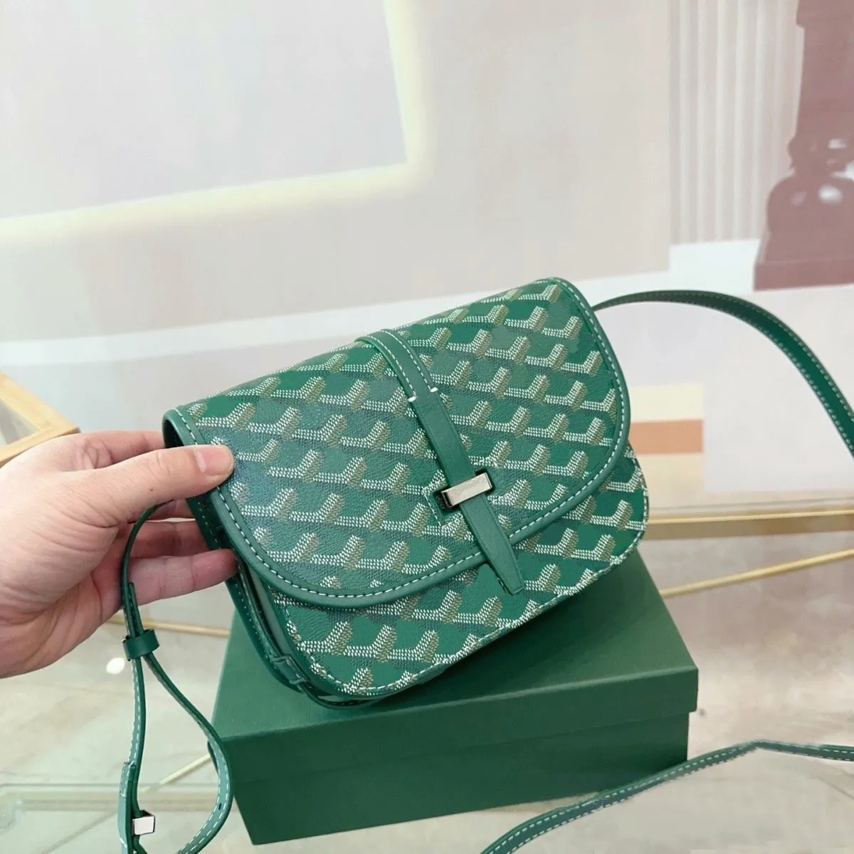 Designer Bag Shoulder Bag Luxury Bag Purse Crossbody Bag Versatile Commuter Handbag for Women High-Quality Leather Messenger Bag Green Patterned Small Square Bag