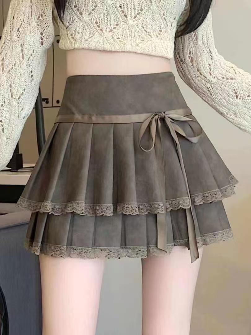 Women's Pleated Cake Skirt with Bow Tie, Lace Trim, High-Waisted Short Skirt for Women, Slimming & Heightening, Fashionable Lolita Style Mini Ski