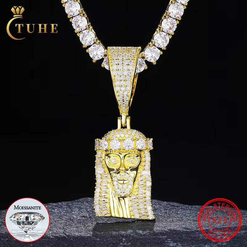 New Arrival 18K Gold Plated Rappers Jewelry 925 Sterling Silver Baguette VVS Moissanite Diamond Iced Out Jesus Piece Pendant