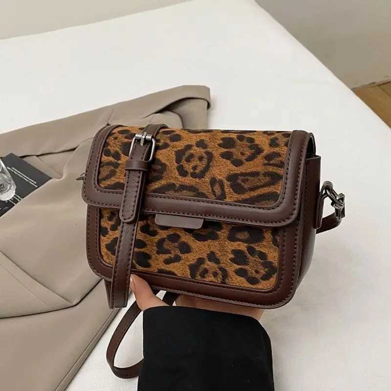 Designer Leopard Print Crossbody Bag for Wen 2025 Square Soft Faux Leather Handbag Shoder Bag Purse for Fall Winter Y251120