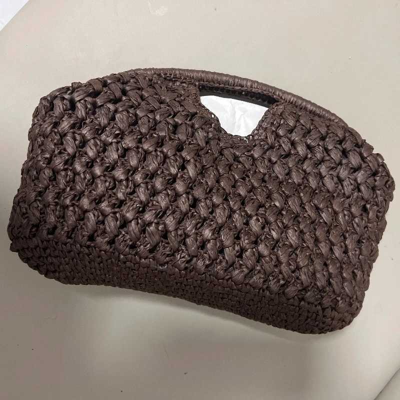 New Light Luxury Brand Handbag Simple Summer Woven Bag Vacation Beach Bag Commuting Versatile Ladies Messenger Bag Banquet Bag W251031