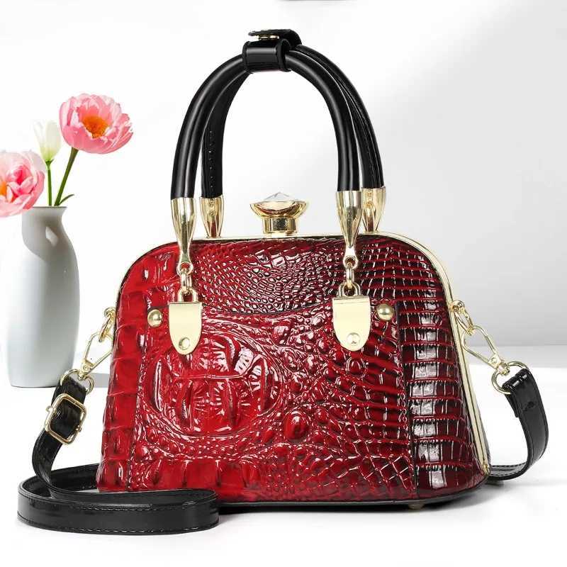 2025 New Luxury Handbags Women Bags Designer Crocodile Pattern Ladies Boston Shoulder Bag High Quality Womens Casual Tote BagT251031