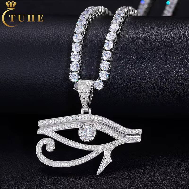 Bijoux New Fashion Hip Hop White Gold Plated 925 Sterling Silver VVS Moissanite Diamond Iced Out Hollow Evil Eye Pendant