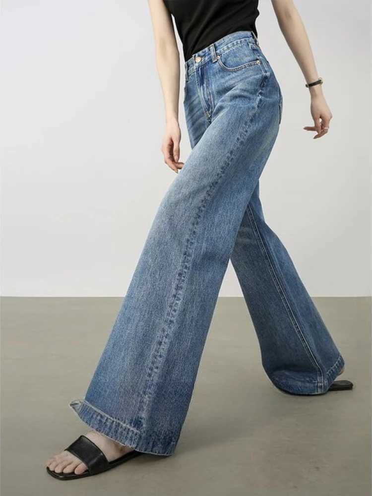 SENTUBILA Womens High Waist Straight Leg Jeans Autumn 2025 Cotton Denim Retro Vintage Slim Fit Trousers Collection W53NE2047 J251031