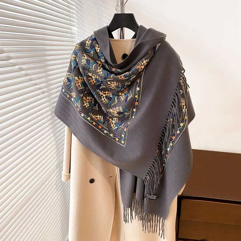 Winter Warm Cashmere Scarf for Women Floral Embroidery Blanket Thick Shawl Wrap Neckerchief Elegant Poncho Bufanda C251031
