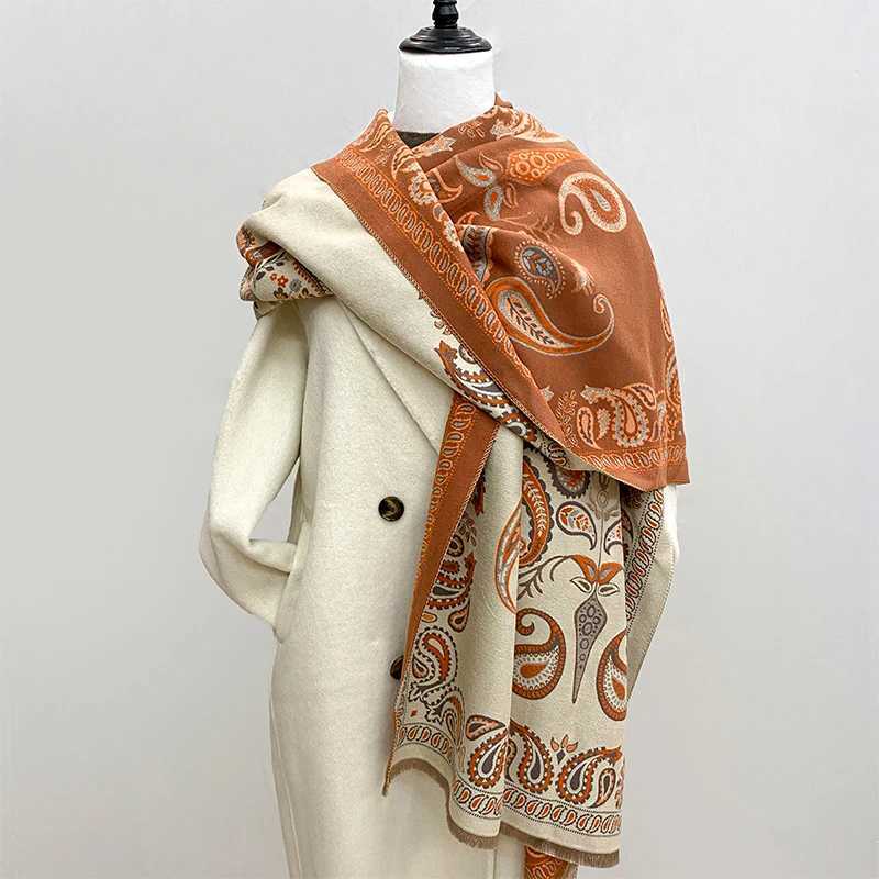 New Warm Luxury Cashmere Scarf Women Ethnic Paisley Shawl and Wraps Ladies Blanket Foulard Winter Bandana Bufanda C251031