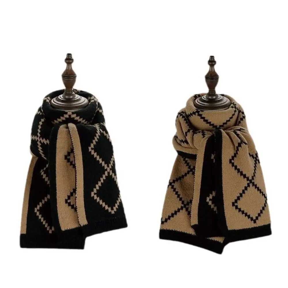 Vintage Plaid Knitted Scarf Vintage Wraps Thickened Neckerchief Winter Warm Women Scarf C251031