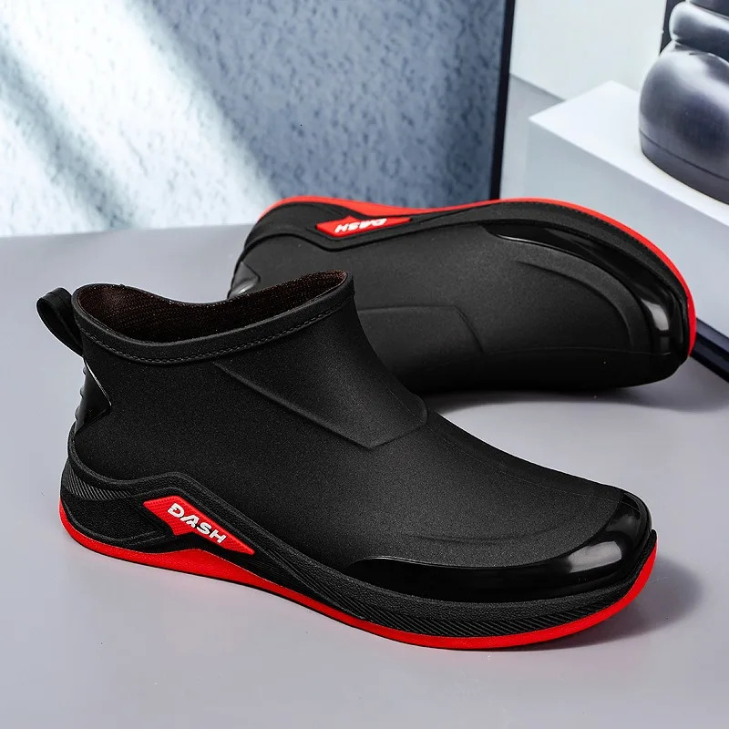 Mens Rain Boots Fashion Rubber Galoshes Outdoor Waterproof Fishing Shoes NonSlip Rubber Shoes for Men Winter Cotton Rain Shoes 251028