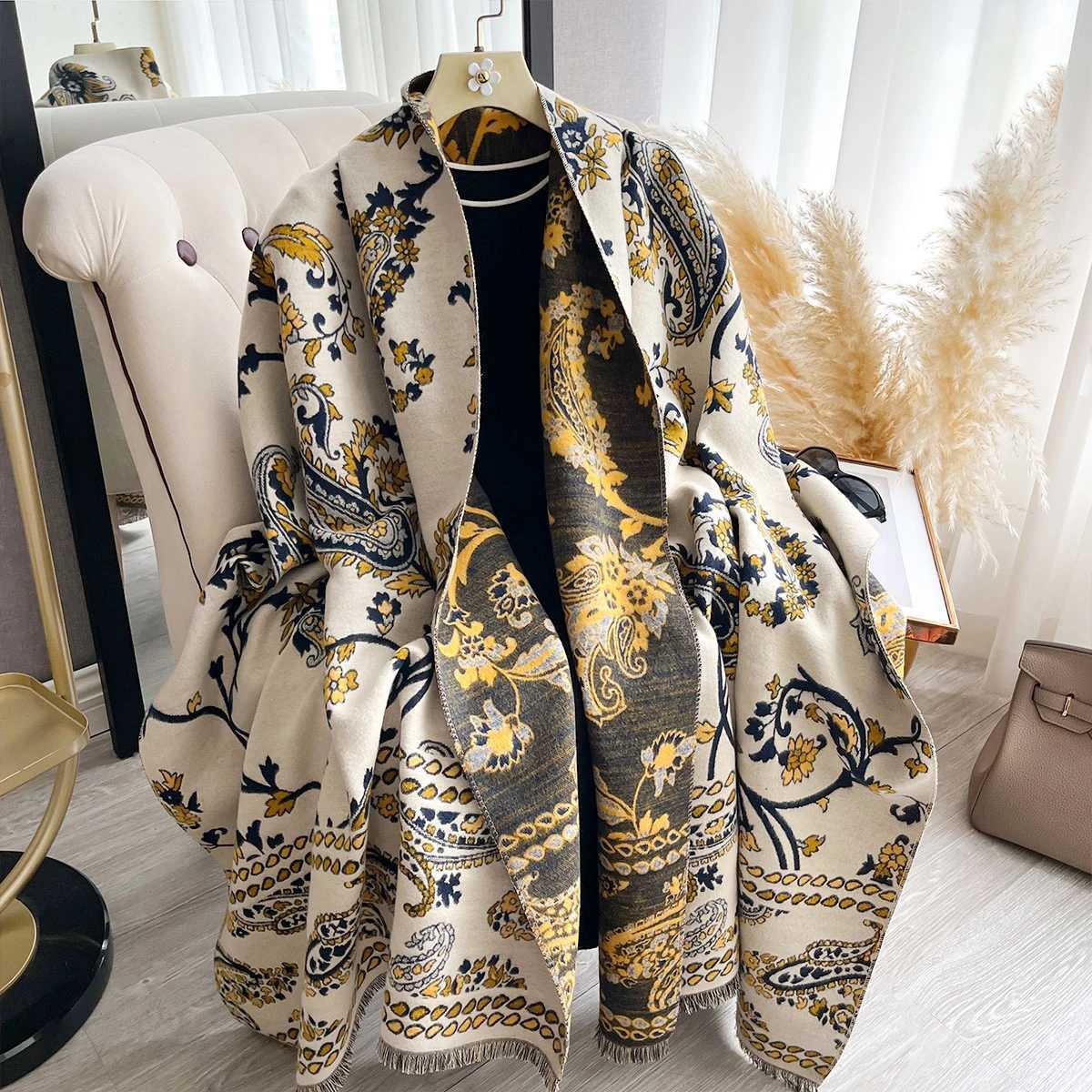 New Winter Luxury Women TwoSided Paisley Jacquard Scarf Cashmere Warm Shawl Outdoor Coldproof Windproof Blanket Scarf C251031