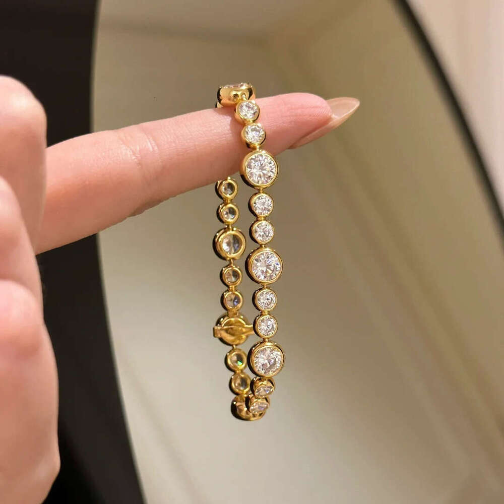 Bracelet charm Bracelets Vintage Old Money Style Bubble Light Luxury High end Niche Exquisite Versatile Inlaid Zircon chain for Women Z260313