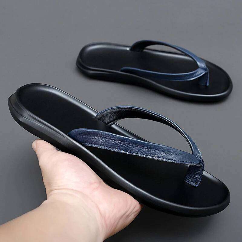 Flats Flip Flop Genuine Leather Men Slippers Summer Top Brand 2024 New Fashion Man Designer Beach Flip-flops Light Comfortable