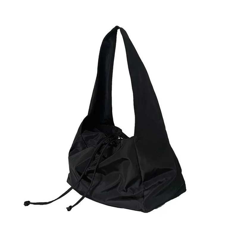 Women Bag New Nylon Bucket Fashion Solid Zipper SOFT Shoulder Bag Purses And Handbags Luxury Designer Black Tote Bag W251031