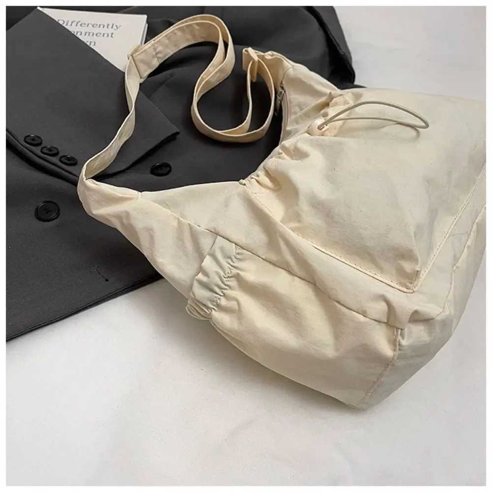 Casual Korean Style Nylon Shoulder Bag Pleated Lightweight Crossbody Bag Large Capacity Tote Bag Drawstring Bag Girls W251031