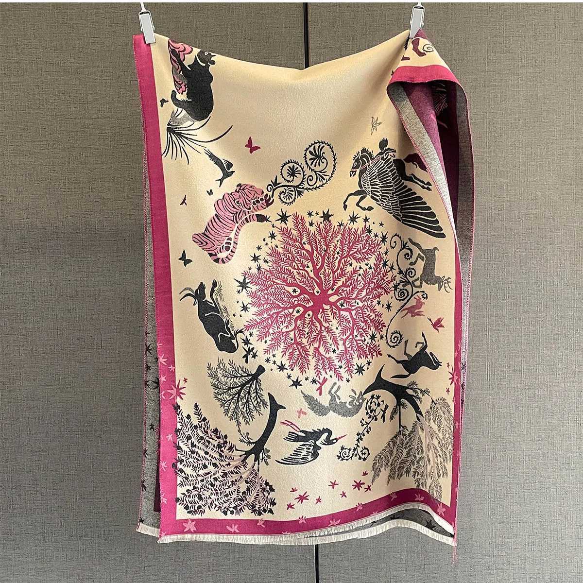 Winter Cashmere Scarf Women Luxury Animal Print Female Shawl Wrap Elegant Poncho Lady Thick Warm Blanket Gift Echarpe C251031