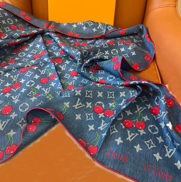 Wholesale And Retail Designer High quality printed women's Spring/summer silk scarves soft luxury scarfs Women Outdoor Beach Shawl Silk Scarves